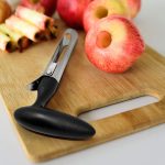 1pc Premium Apple Corer - Easy To Use Durable Apple Corer Remover For Pears; Bell Peppers; Apples - Stainless Steel; Kitchen Gadgets; Black; 7inch*3.9inch - Image 2