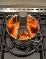 The Unique Automatic Pan Stirrer - Longer Nylon Legs Kitchen Tools Automatic Triangle Mixer Whisk - Image 3