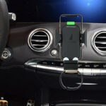 10W Wireless Car Charger Automatic Clamping Fast Charging Phone Holder Mount in Car For iPhone XS XR AirPods Apple Watch 1 2 3 4 - Image 5
