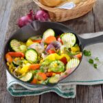 3Pcs Pre-Seasoned Cast Iron Skillet Set 6/8/10in Non-Stick Oven Safe Cookware Heat-Resistant Frying Pan - Image 5